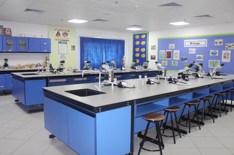biology lab of Villupuram Vidyalaya lnternational School